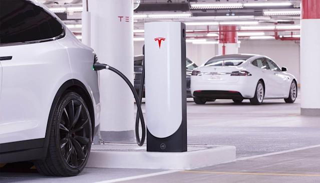 Tesla Autopilot is being investigated by the federal for collisions involving emergency vehicles.